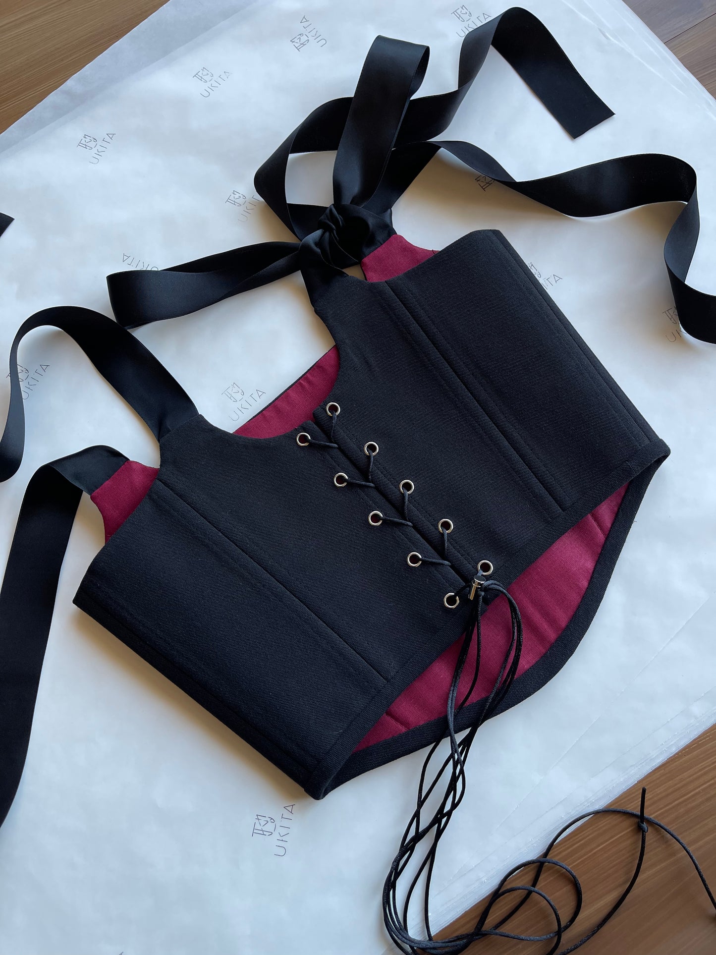 CORSETTO BURBERRY BLACK - U K I T A