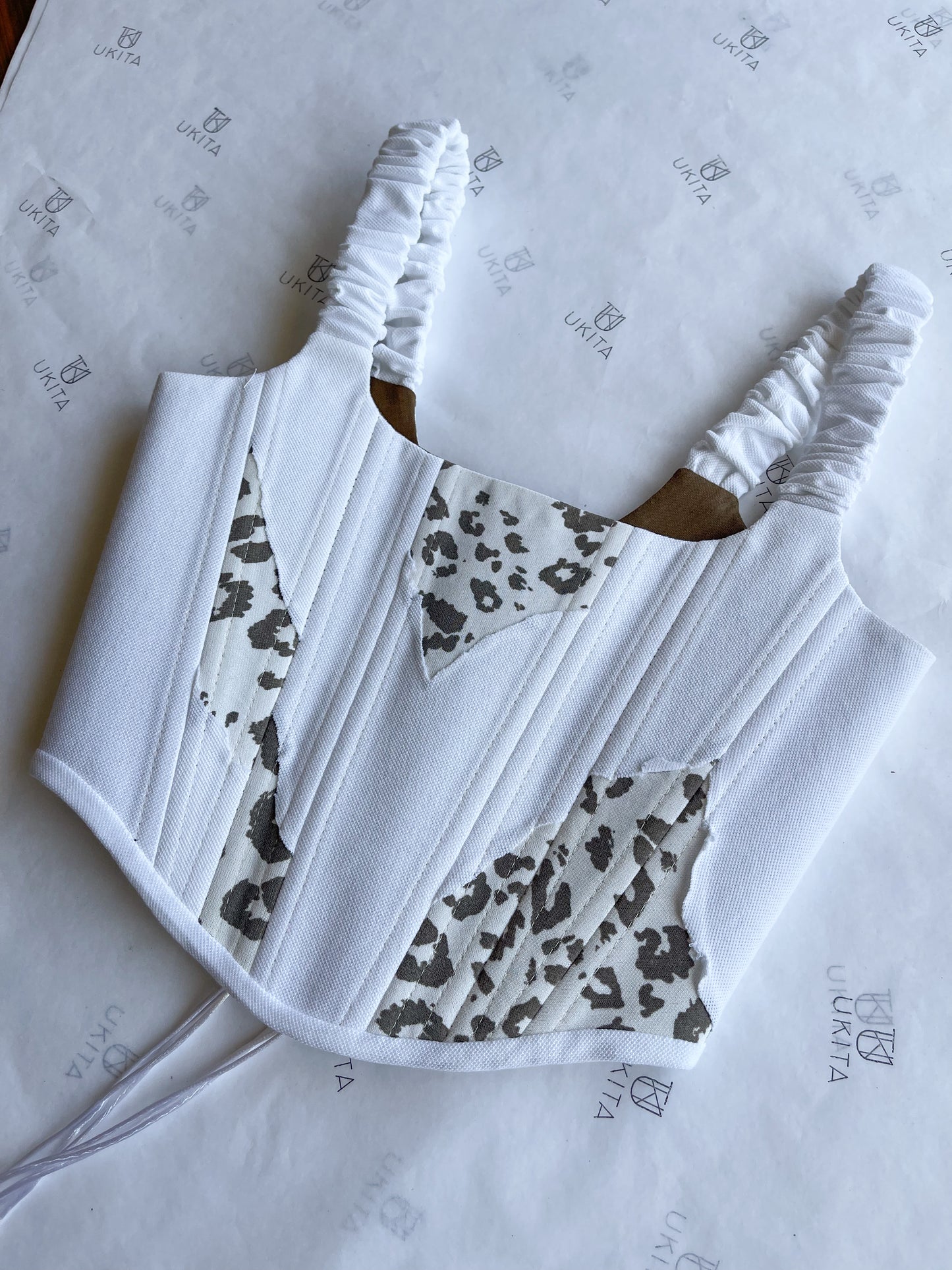 CORSETTO LEOPARD WHITE - U K I T A