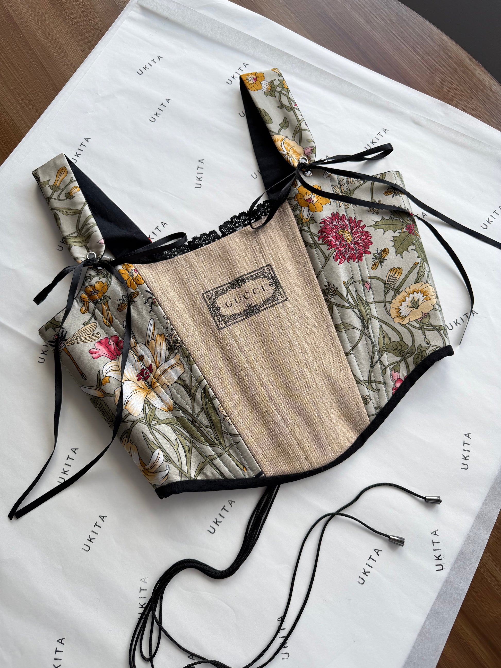 CORSETTO FLOREALE - U K I T A