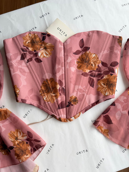 CORSETTO CON MANICHE - U K I T A