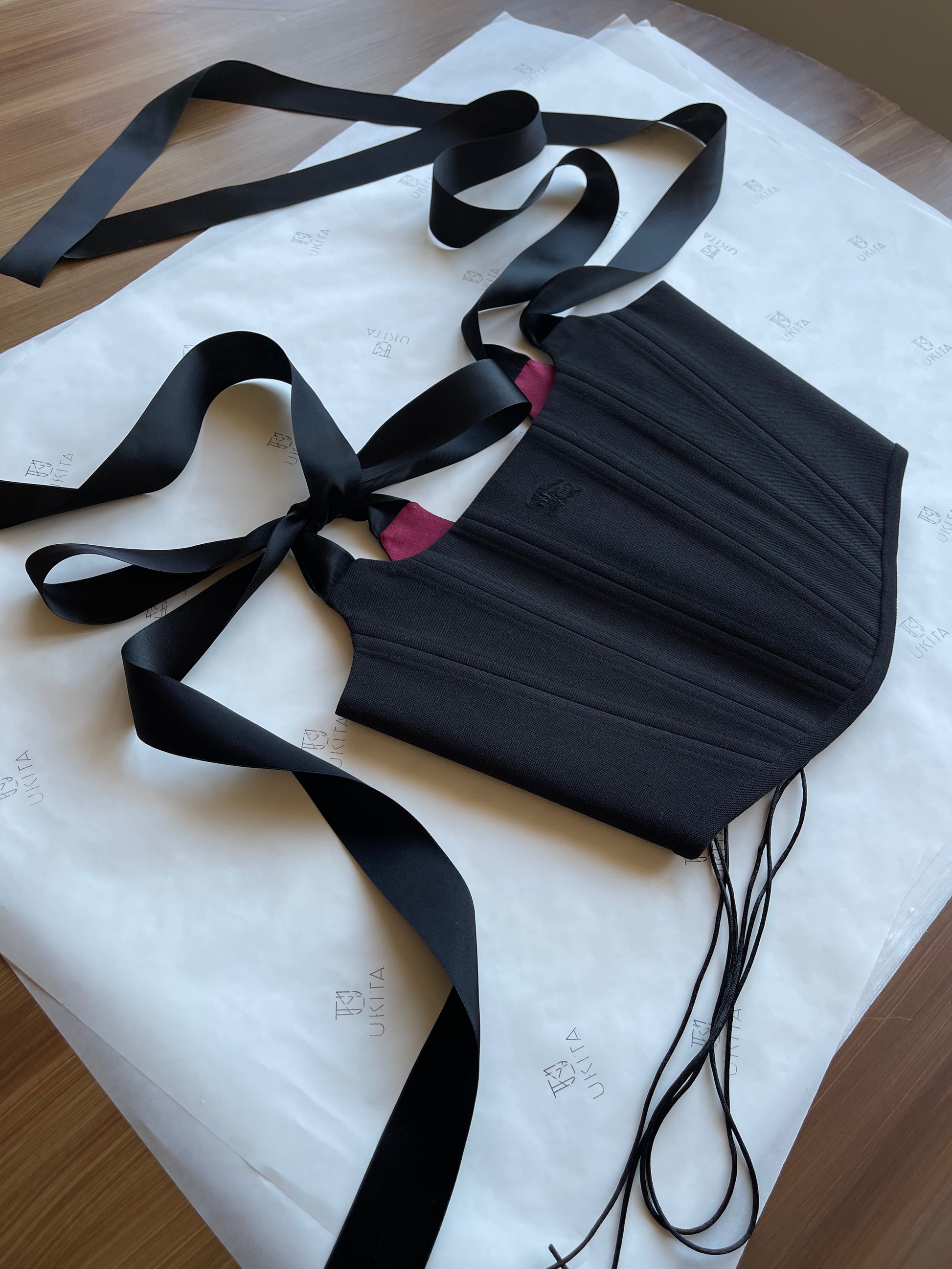 CORSETTO BURBERRY BLACK - U K I T A