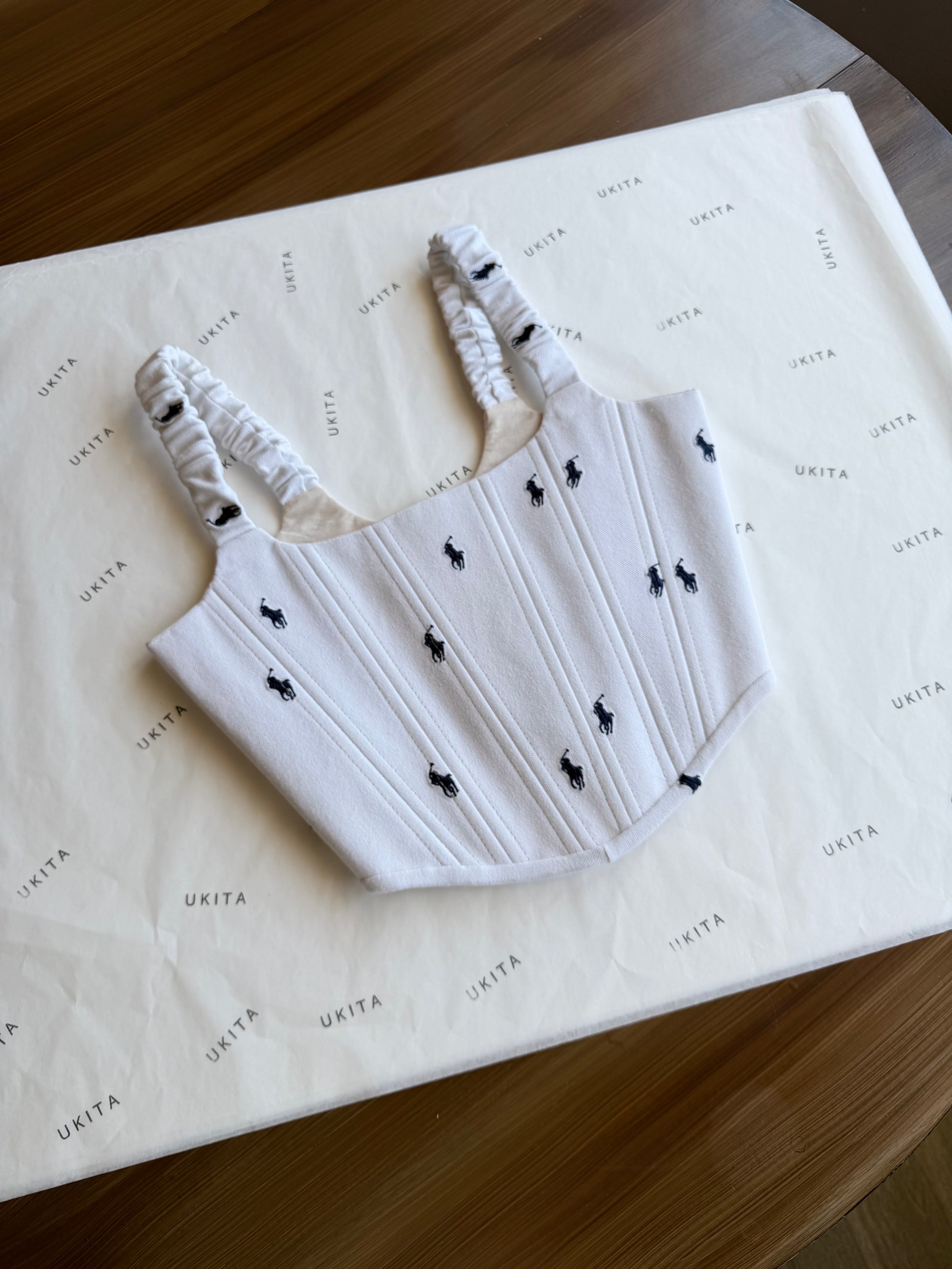 CORSETTO BIANCO - U K I T A