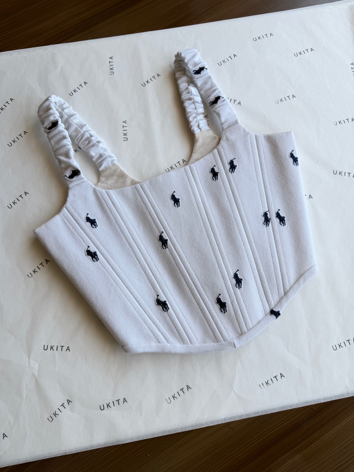 CORSETTO BIANCO - U K I T A