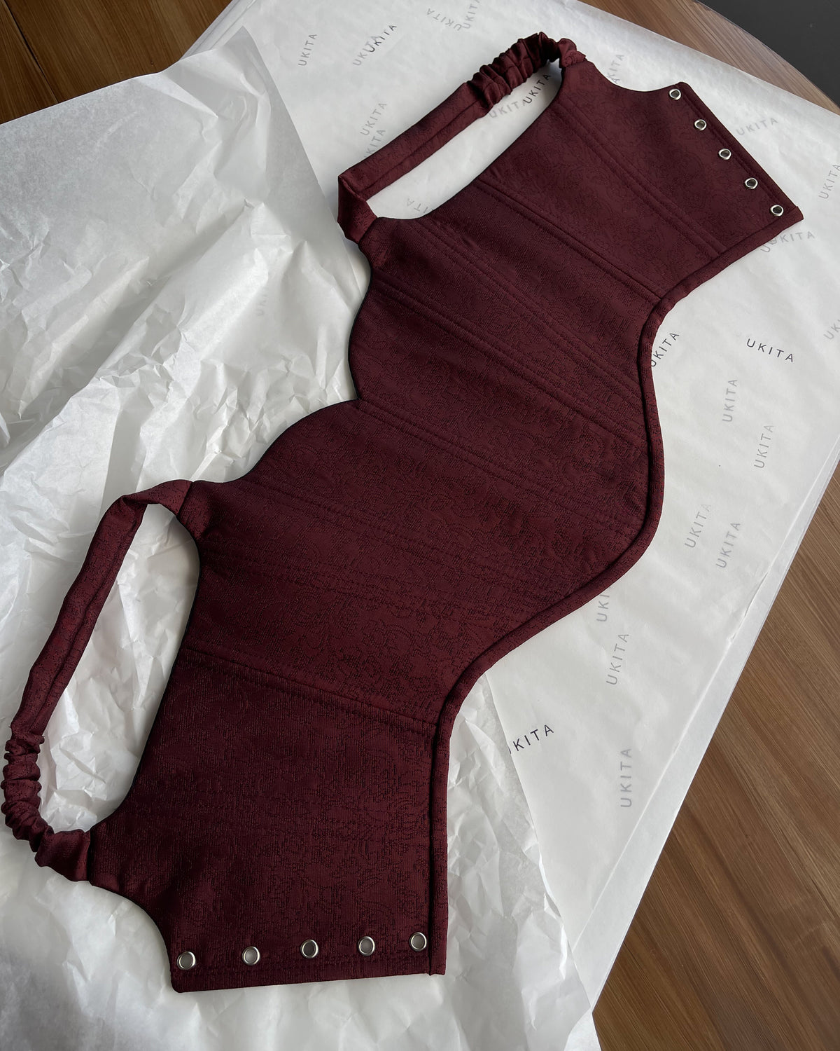 CORSETTO Bordeaux - U K I T A