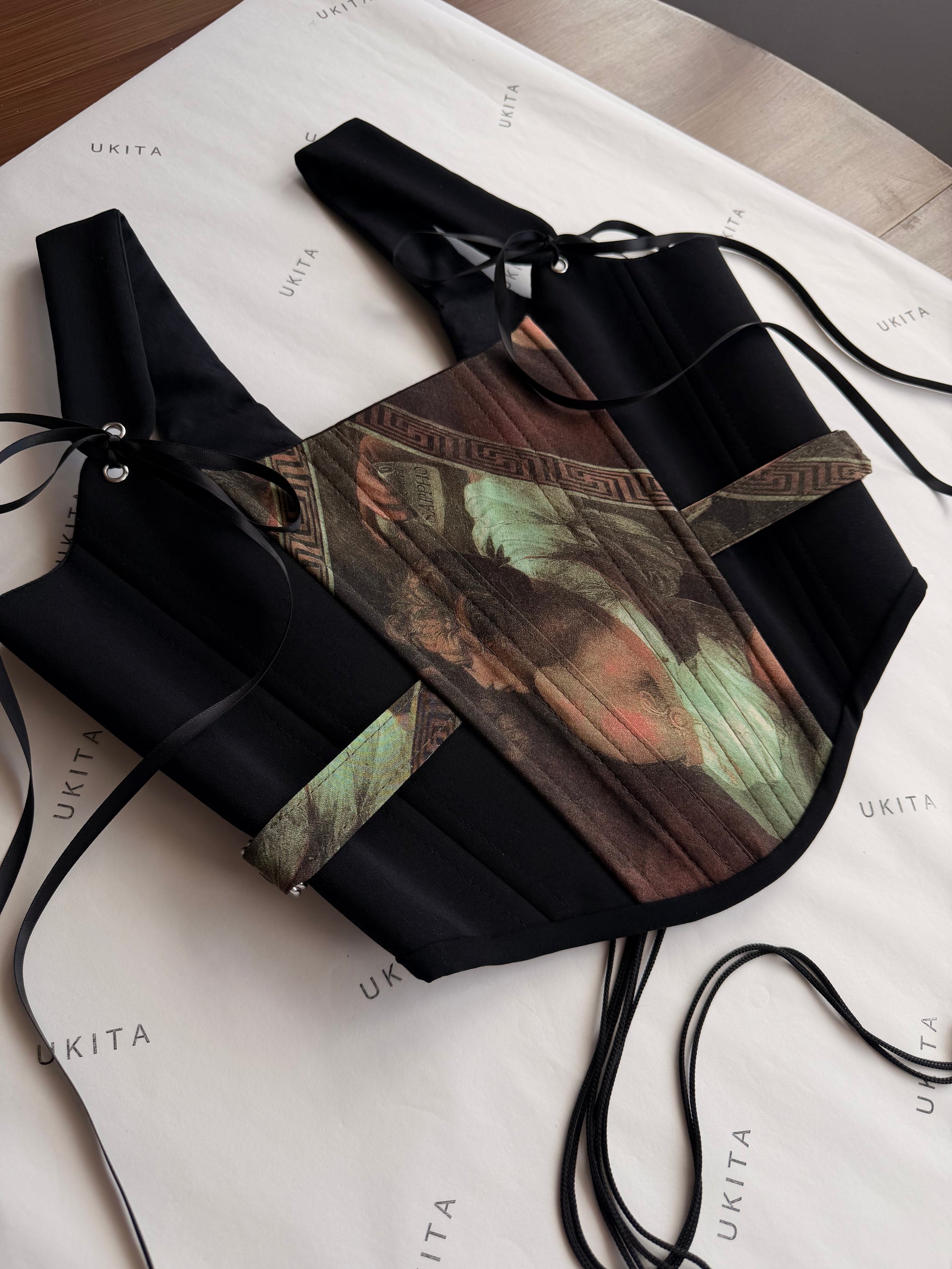 CORSETTO BLACK - U K I T A